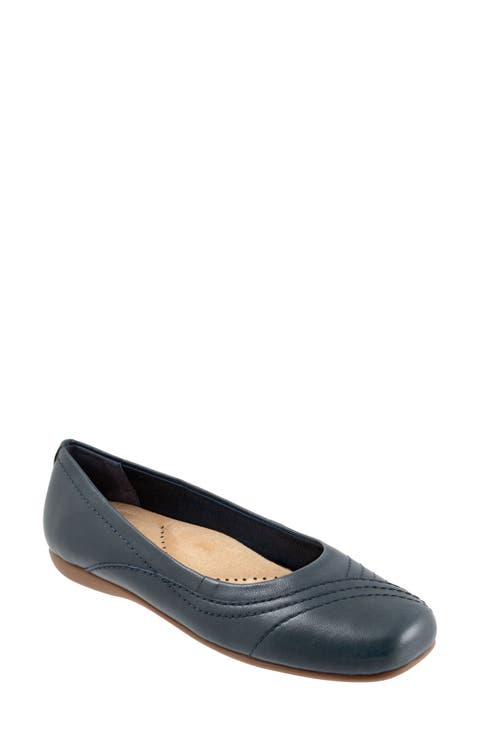 Women's Square Toe Comfort Flats | Nordstrom