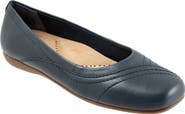 Trotters Sasha Square Toe Flat