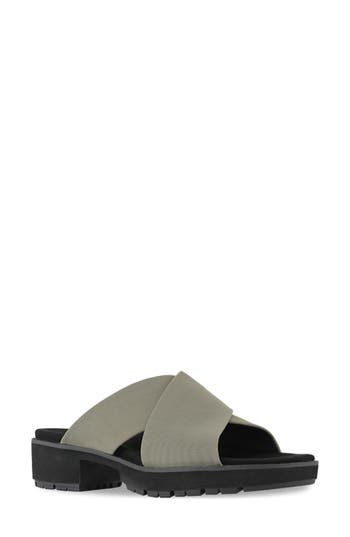 Munro Dekkie Slide Sandal
