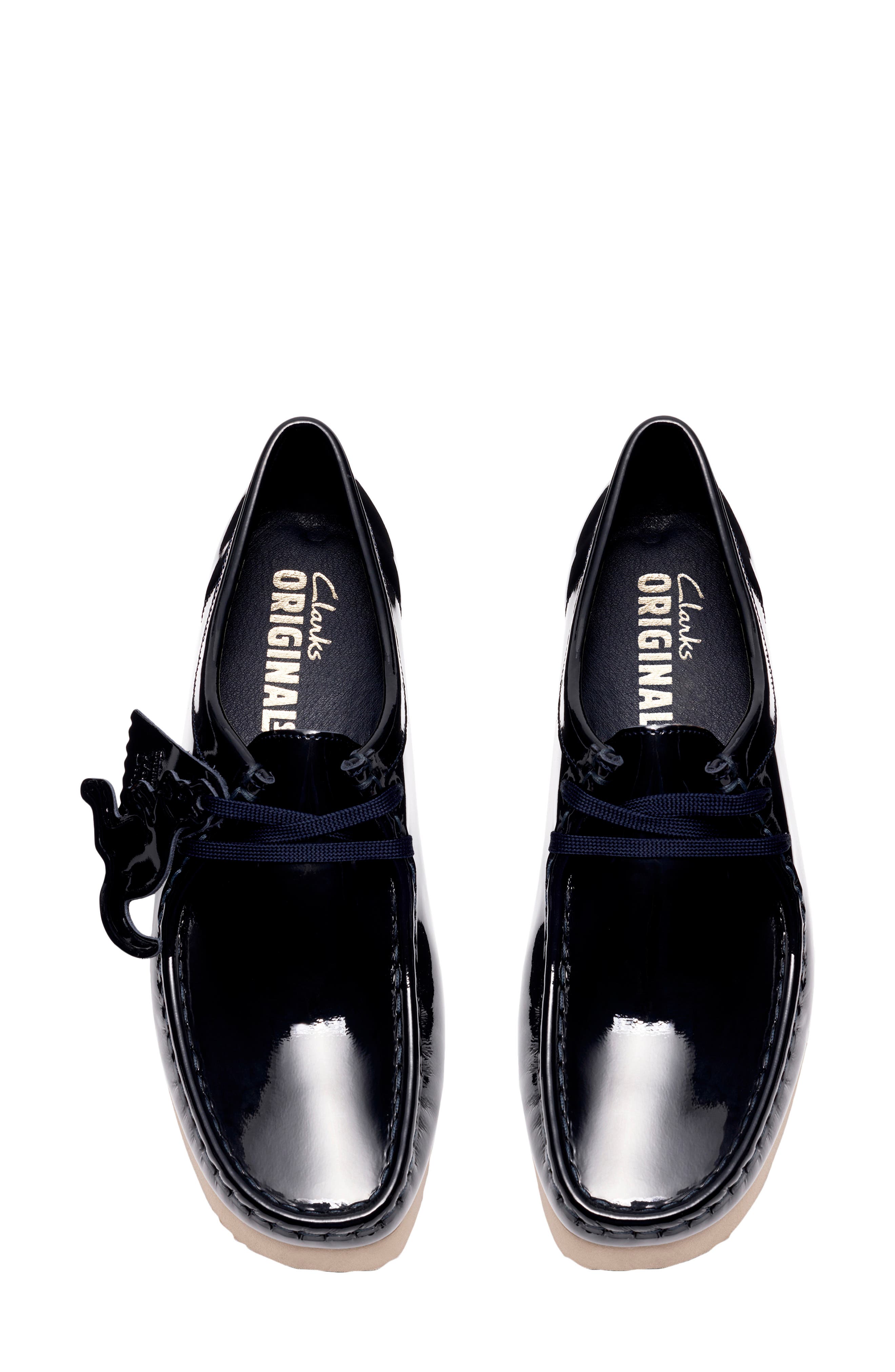 Wallabee Chukka Shoe, Alternate, color, NAVY PATENT