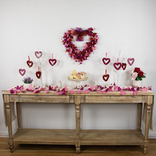 Northlight 6' Glittered Hearts And Berries Valentine's Day Garland In Red