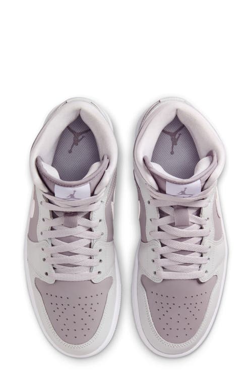 Jordan Air 1 Mid Sneaker