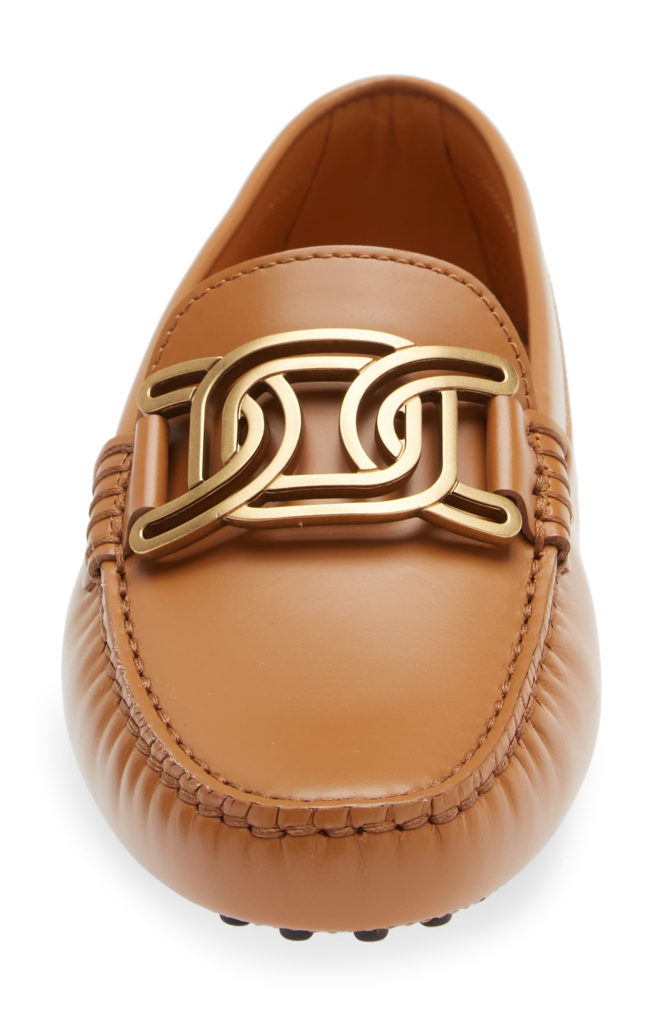 Tod's Gommini Catena Forata Chain Buckle Driving Shoe, Alternate, color, Kenia Scuro