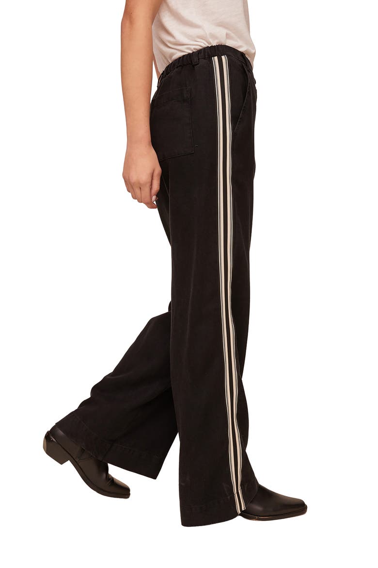 Side Stripe Flare Leg Jeans, Alternate, color, VINTAGE BLACK