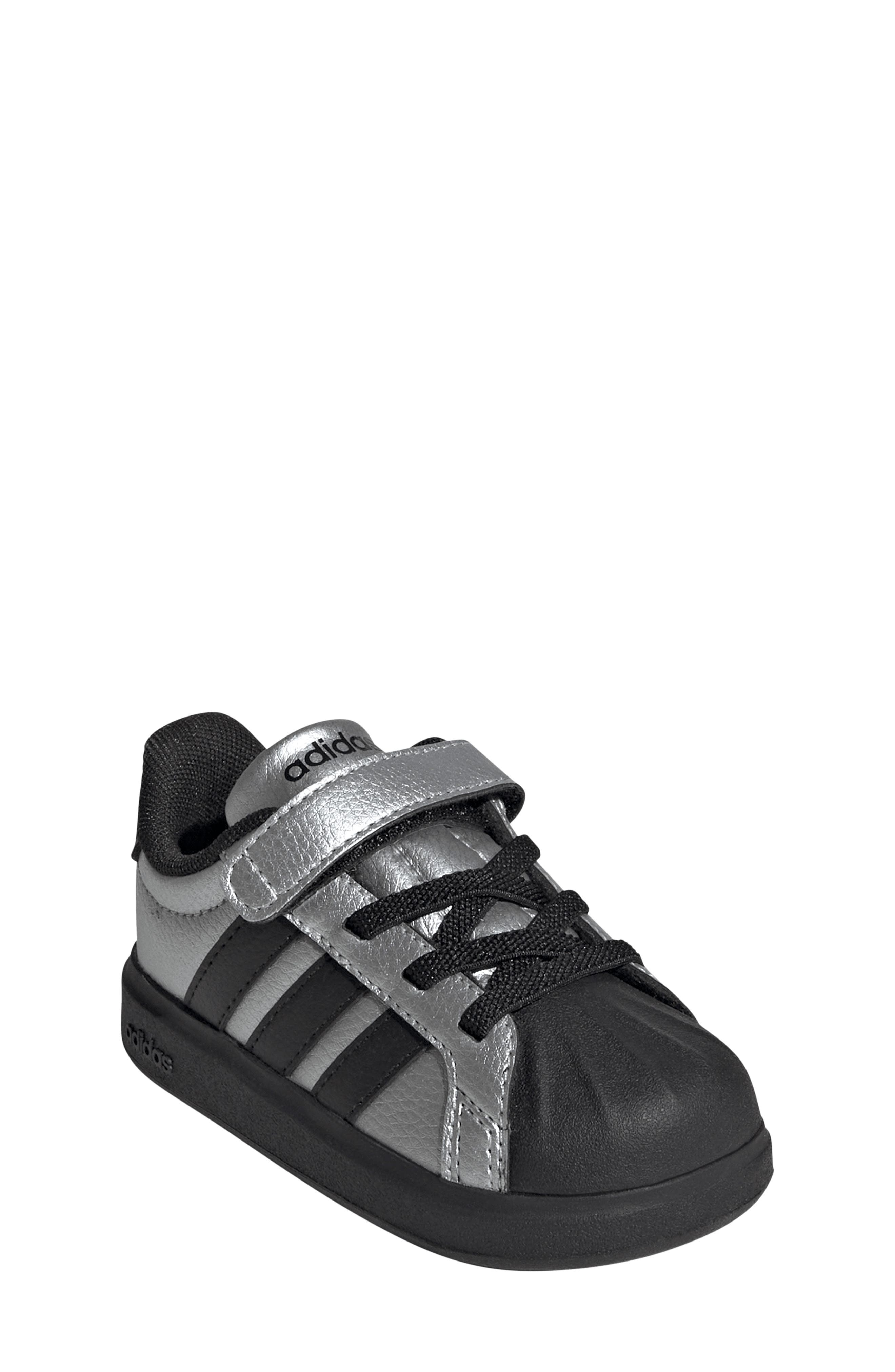 SILVER METALLIC/ CORE BLACK