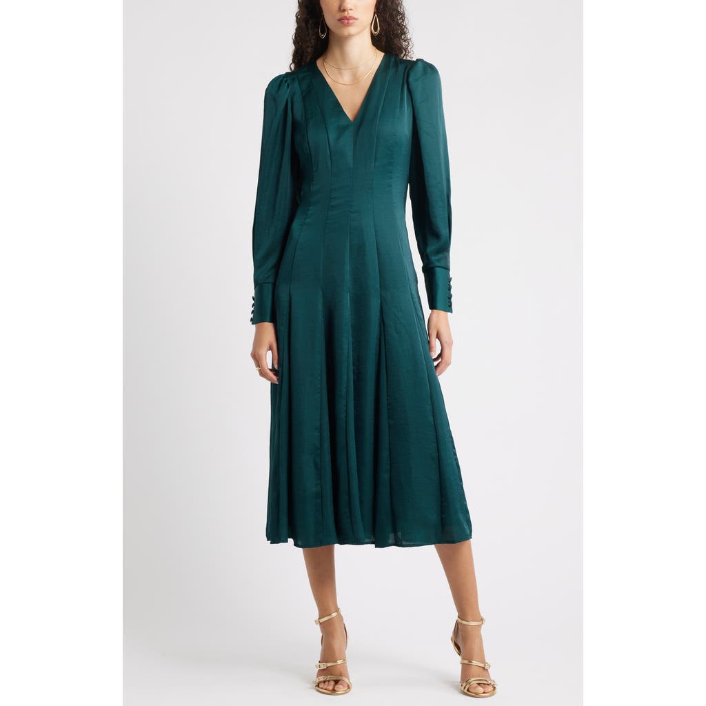 Chelsea28 Long Sleeve Satin Midi Dress In Green