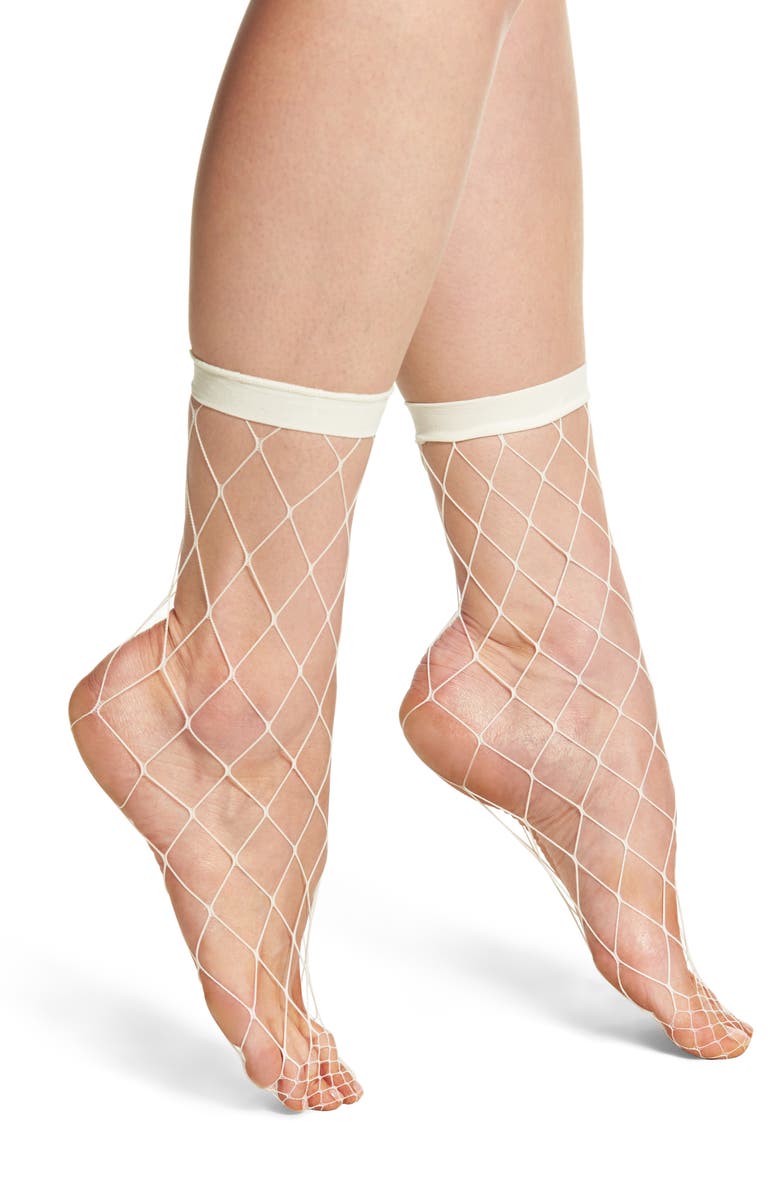 Nordstrom Fishnet Ankle Socks, Main, color, 