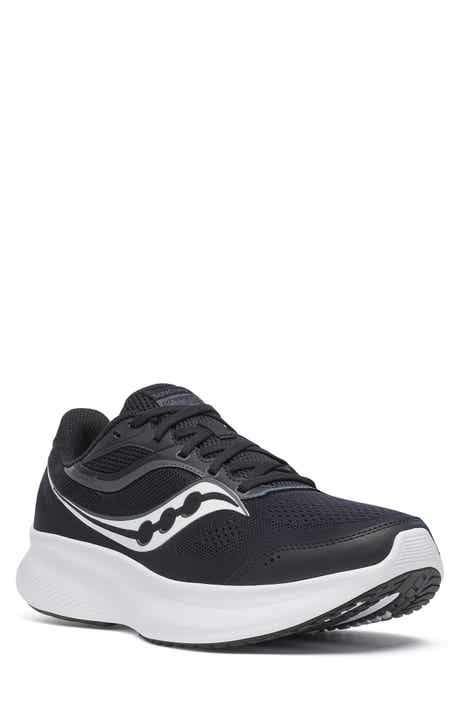 Cohesion 18 Running Shoe