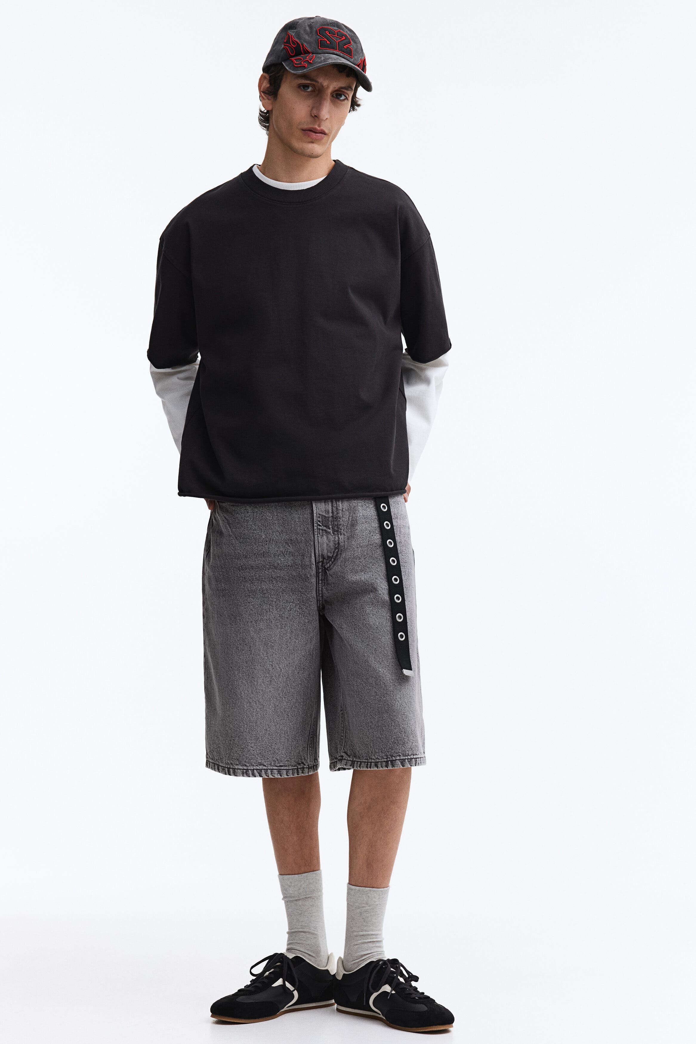 Baggy Denim Shorts - image 4
