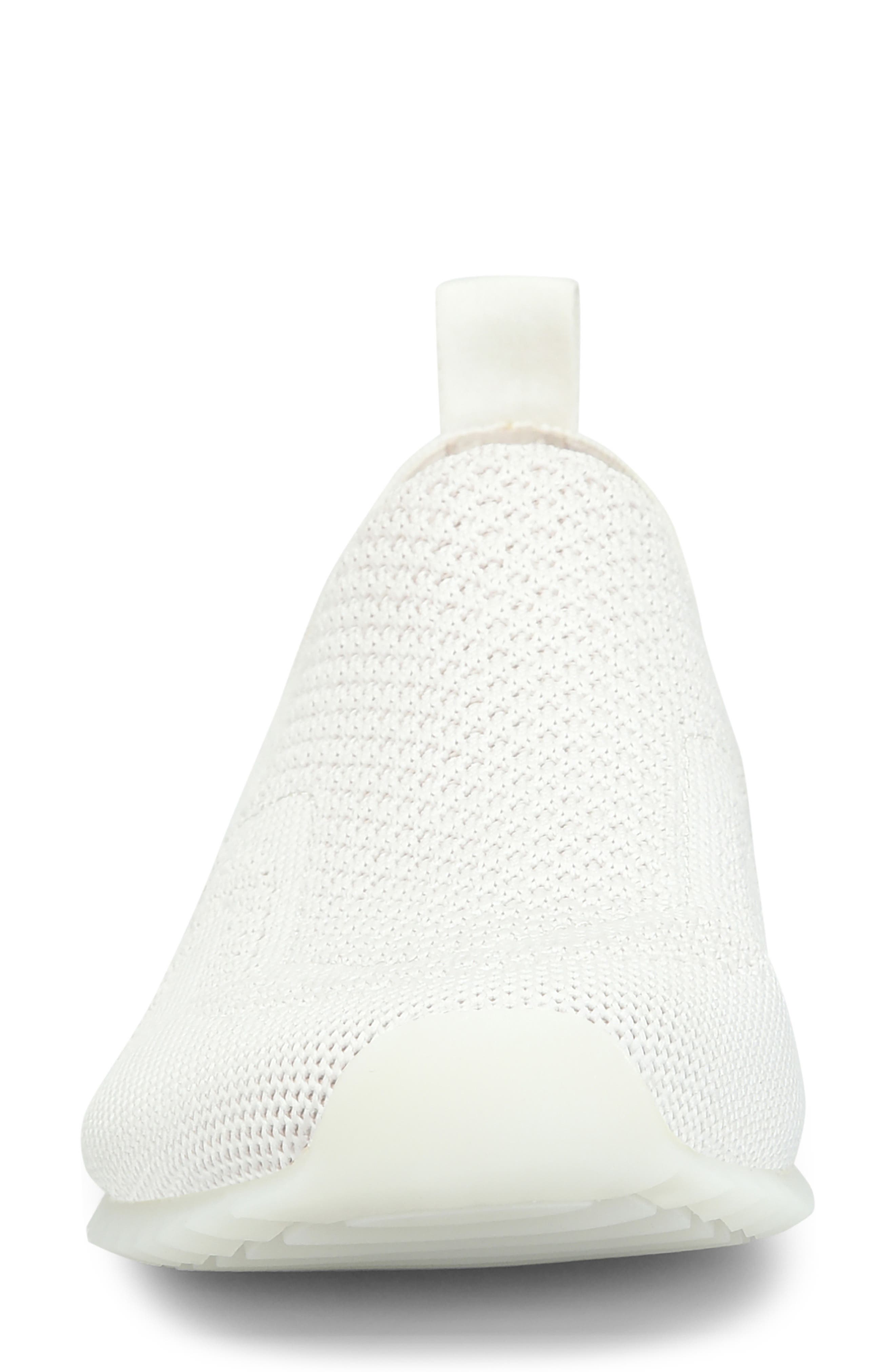 Børn Newbury Slip-On Sneaker, Alternate, color, White Knit Fabric