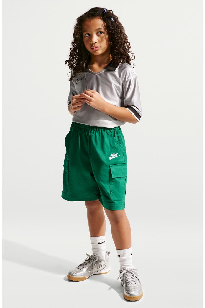 Kids' Sportswear Club Woven Cargo Shorts, Main, color, MALACHITE/ WHITE