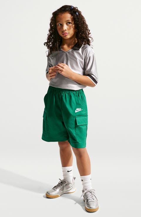 Kids' Sportswear Club Woven Cargo Shorts (Little Kid & Big Kid)