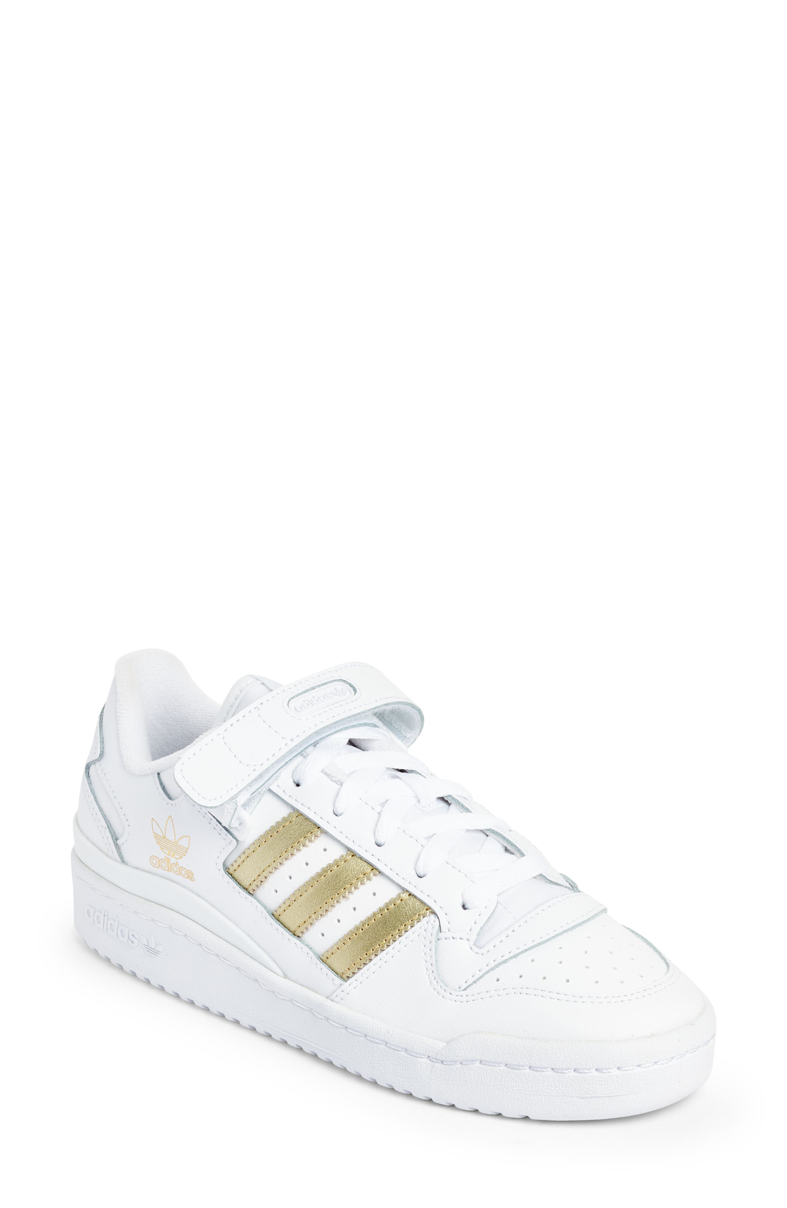 Forum Low Basketball Sneaker, Main, color, FTWR WHITE/ GOLD/ BLACK