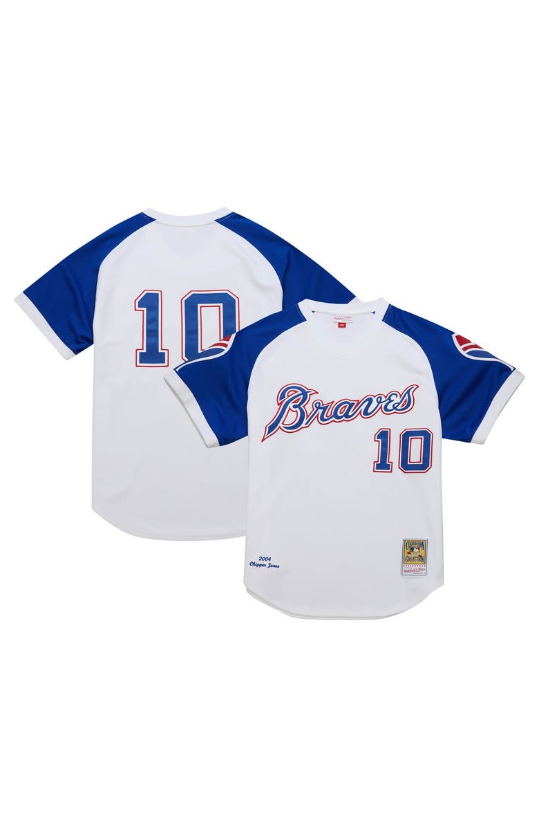 Mitchell & Ness Men's Mitchell & Ness Chipper Jones White Atlanta Braves 2004 Cooperstown Collection Authentic Throwback Jersey, Main, color, 