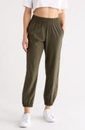 LAYER 8 Mid Trail Pants