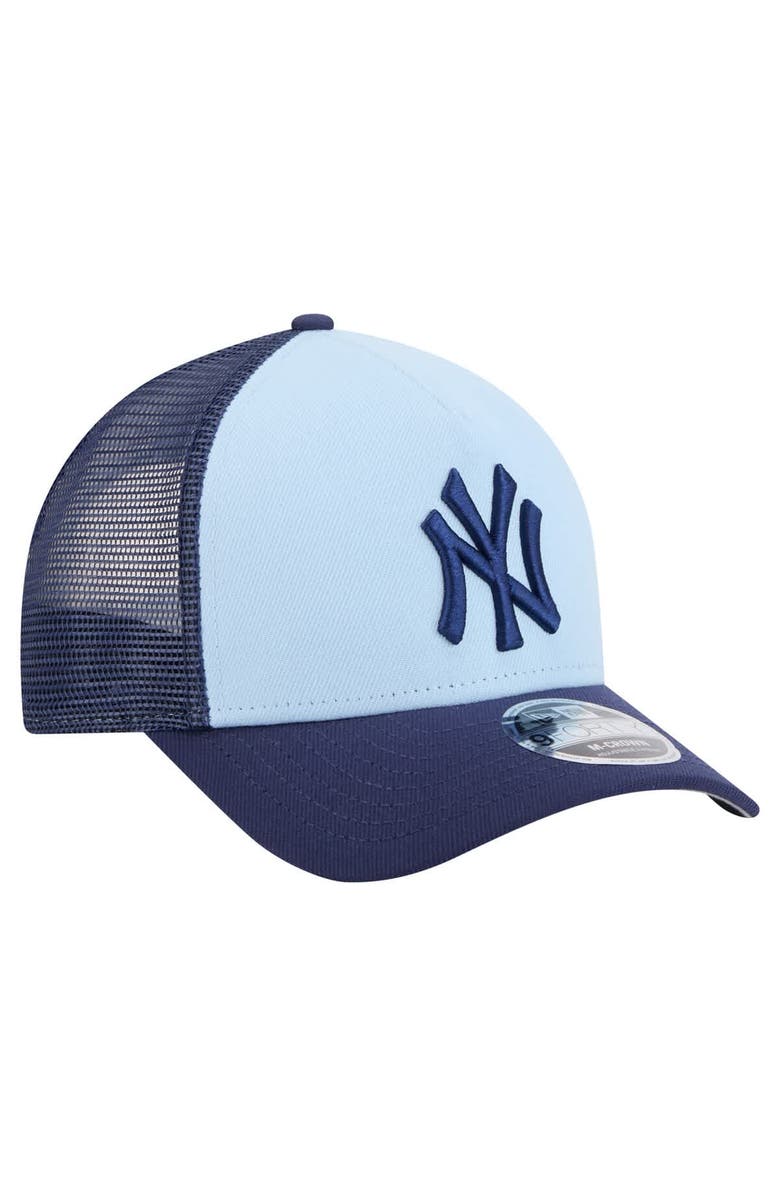 New Era Men's New Era Light Blue/Navy New York Yankees 2-Tone Color Pack 9FORTY Adjustable Trucker Hat, Alternate, color, 