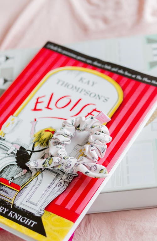 Bits & Bows Eloise Nyc Taxi Cab Bow Scrunchie In Multi