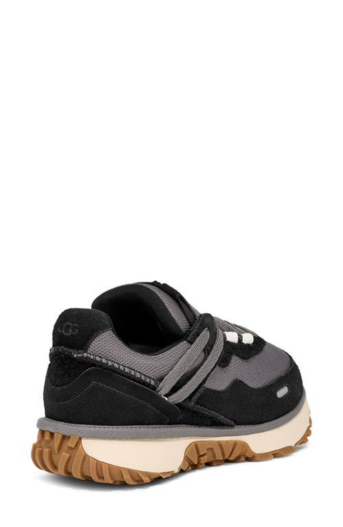 UGG(R) UGG(R) RETROFI LOW TOP SNEAKER 