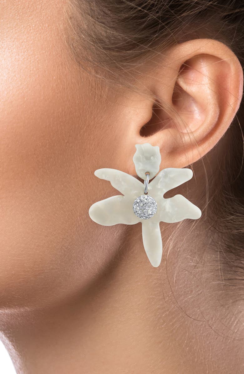 JARDIN Five Petal Modern Floral Drop Earrings, Alternate, color, White/ Silver