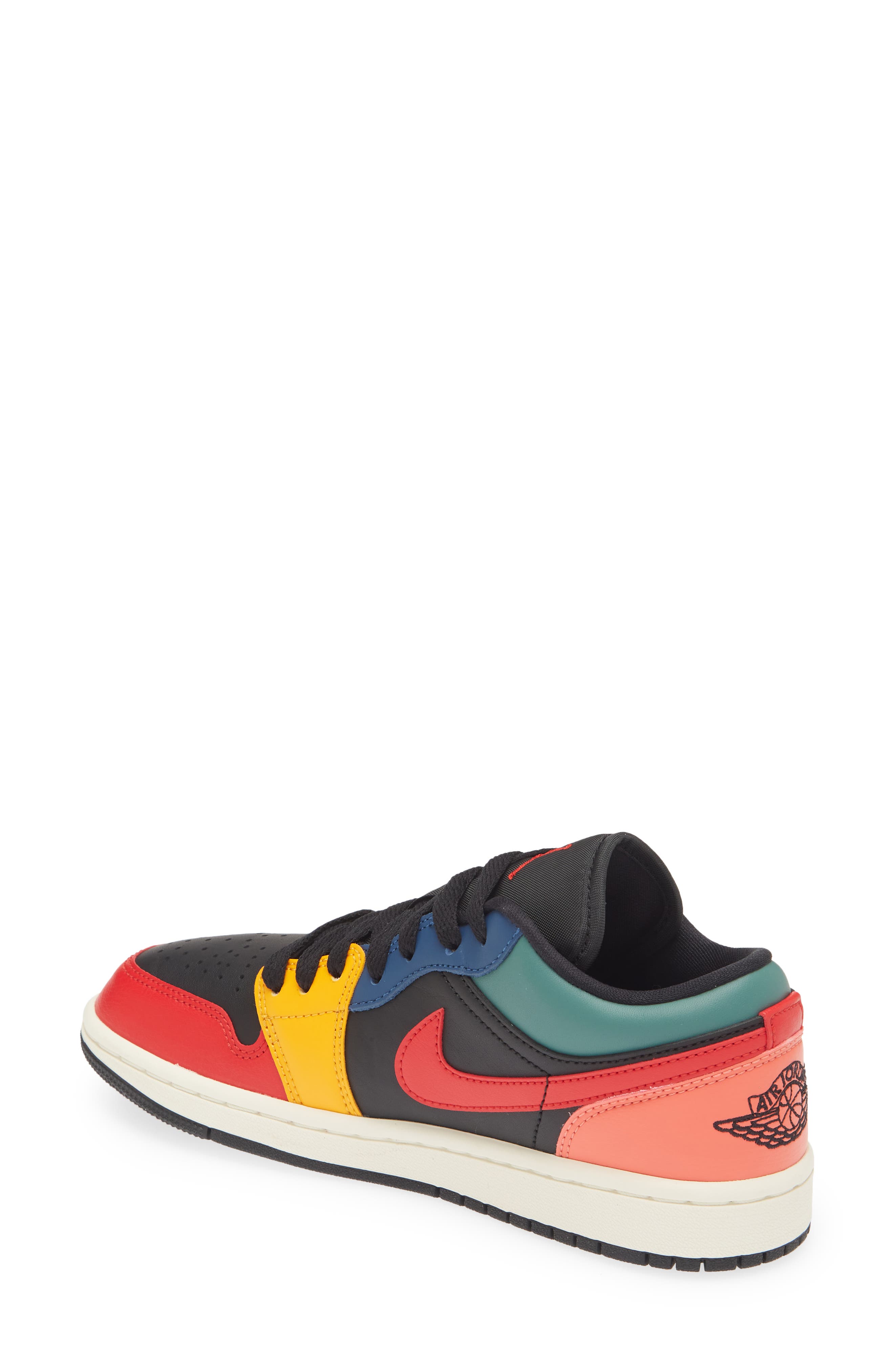 Jordan Air Jordan 1 Low SE Basketball Sneaker, Alternate, color, 