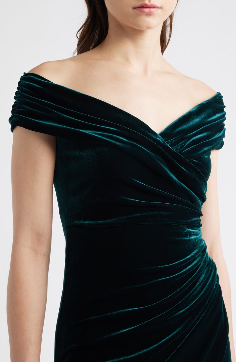 Vince Camuto Off the Shoulder Velvet Ruched Sheath Gown, Alternate, color, Hunter