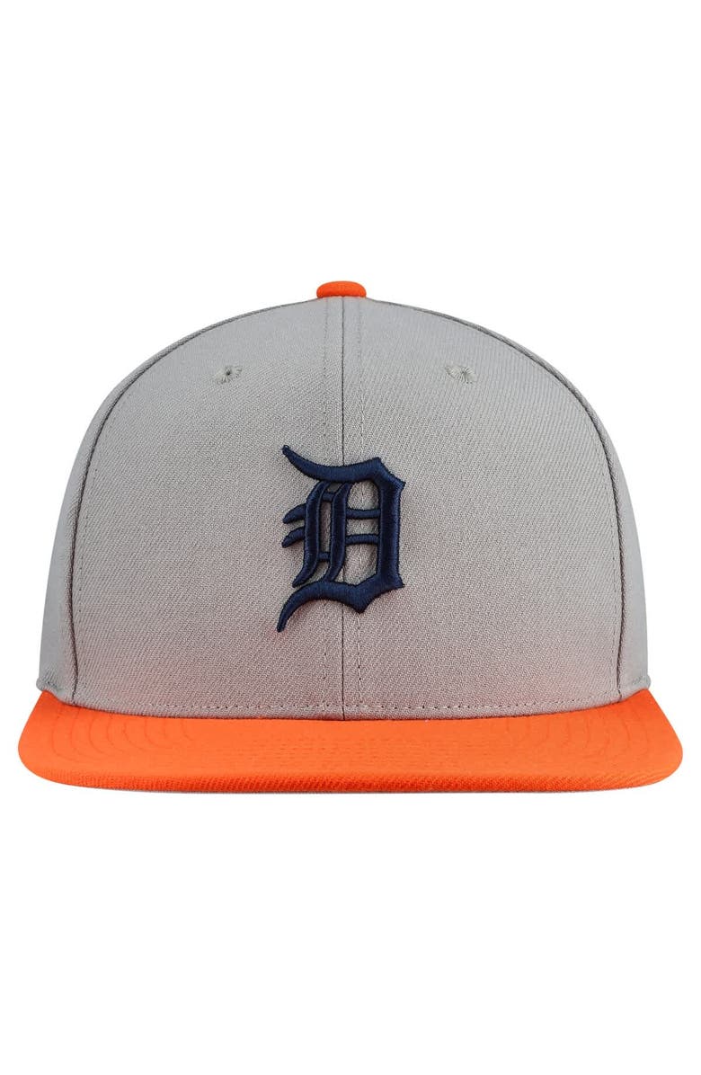 Mitchell & Ness Men's Mitchell & Ness Gray Detroit Tigers Basic Flip Snapback Hat, Alternate, color, Gray