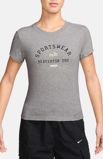 Nike Sportswear Phoenix Slim Fit T-Shirt