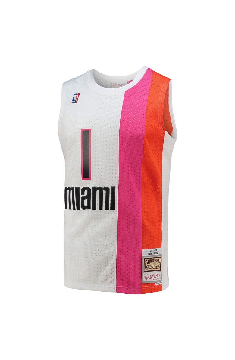 Mitchell & Ness Men's Mitchell & Ness Chris Bosh White Miami Heat 2001/02 Hardwood Classics Swingman Jersey, Alternate, color, 