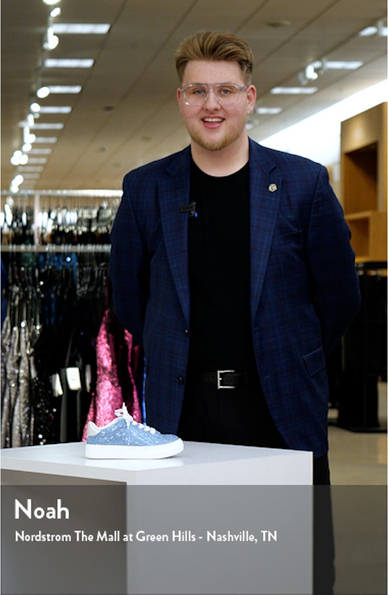 Kids' Gigee Sneaker, sales video thumbnail