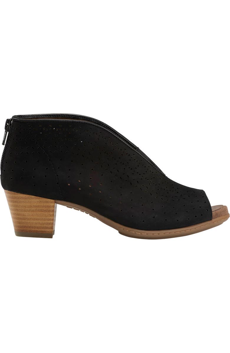 Earth<sup>®</sup> Calgery Quebec Sandal, Alternate, color,