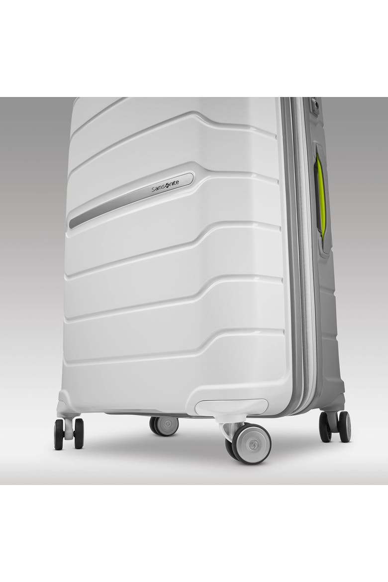 Freeform Hardside Expandable 21" Carry On Spinner Luggage, Alternate, color, White/Grey