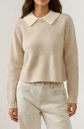 Modenaire Cropped Knit Cardigan with Contrast Collar and Button Front