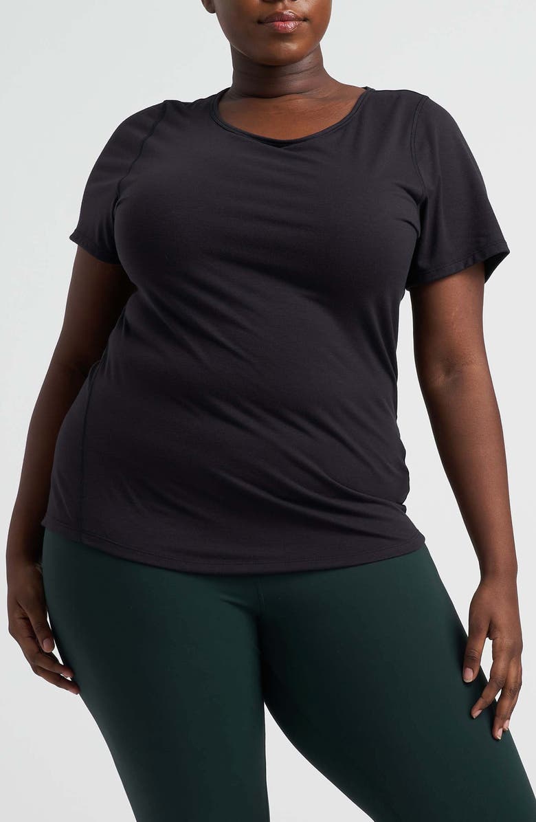 Universal Standard Mia Movement Short Sleeve T-Shirt, Main, color, Black