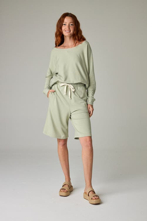 Eavolu Baikal Eco-luxe Fleece Off-shoulder Crop Top In Green