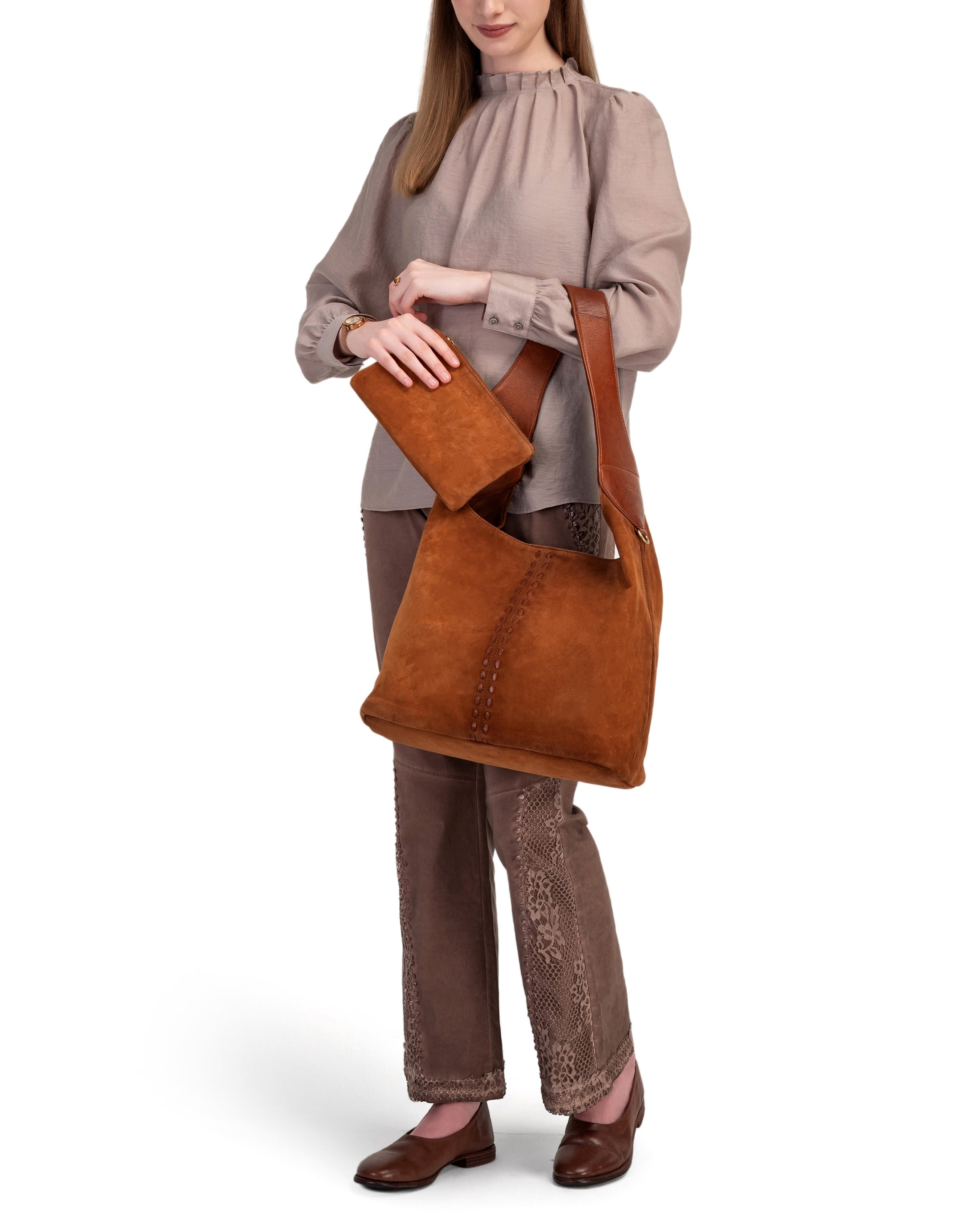 OLD TREND Hydrangea Medium Vintage Ombre Hobo Bag, Alternate, color, Cognac