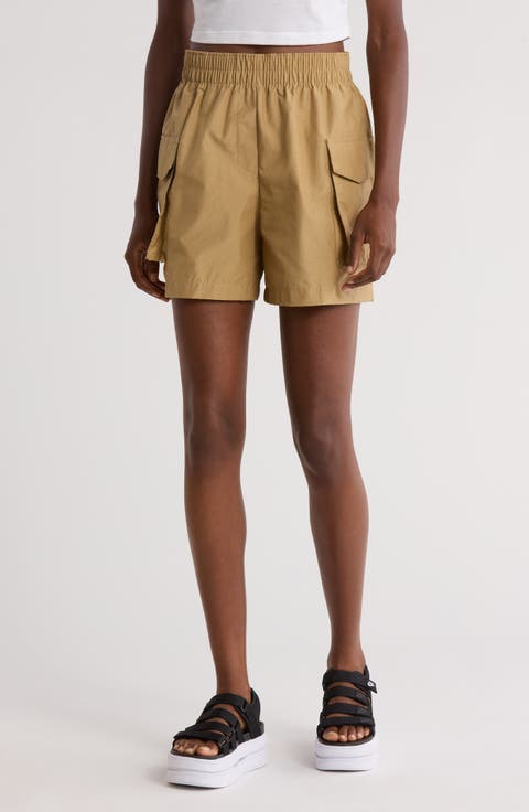 Sportswear Essential Woven High Waist 5-Inch Cargo Shorts