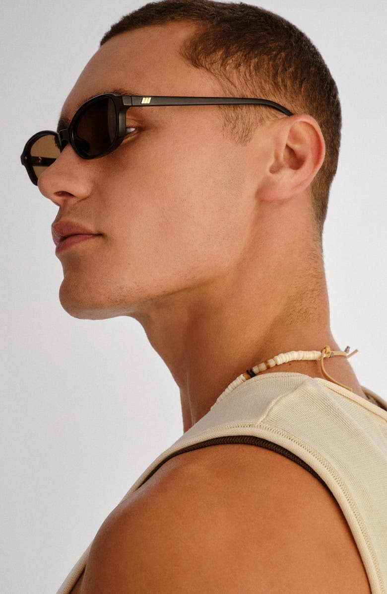 Le Specs Honey Pot 55mm Oval Sunglasses, Alternate, color, Black / Brown Mono