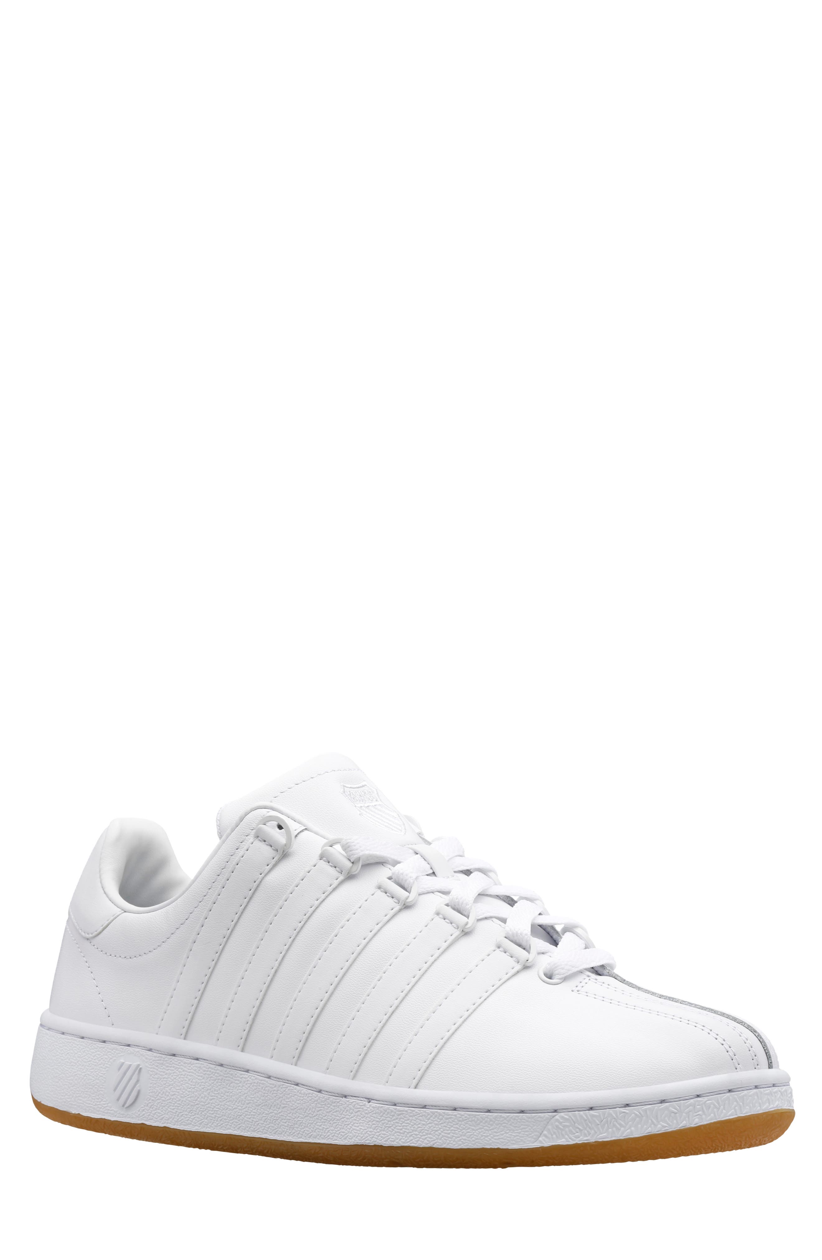 Classic VN Sneaker