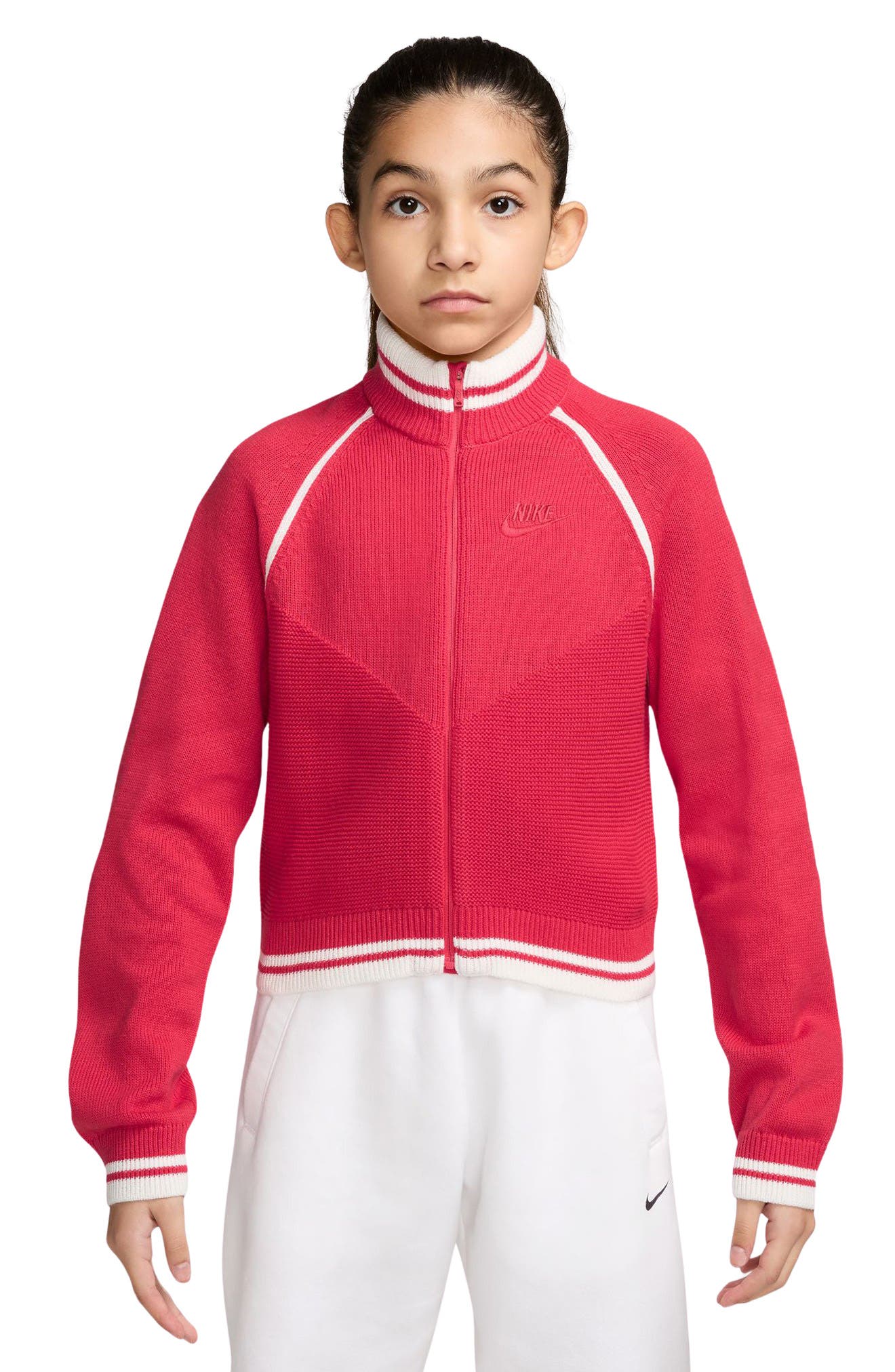 selected FUSION RED/ WHITE