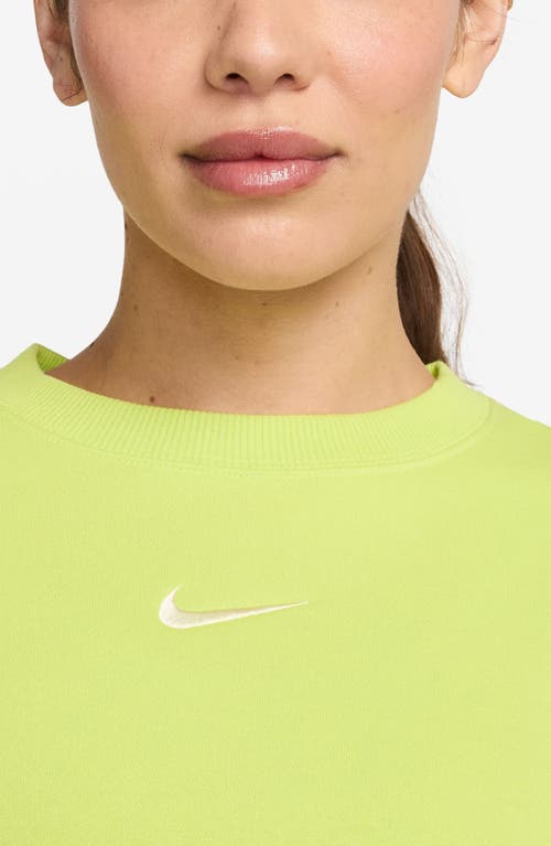 Nike Phoenix Fleece Crewneck Sweatshirt In Green