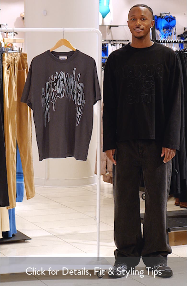 Beaded Graphic T-Shirt, sales video thumbnail