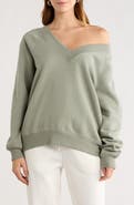 Abound Oversized V-Neck Fleece Sweatshirt