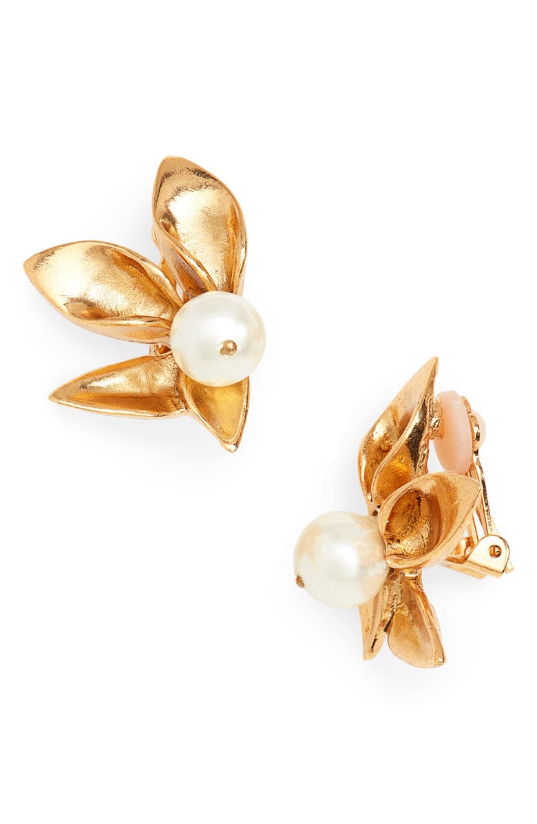 Oscar de la Renta Imitation Pearl Flower Earrings, Main, color,
