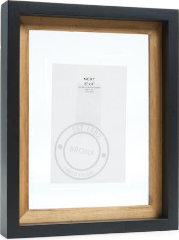 Bronx Floating Frame