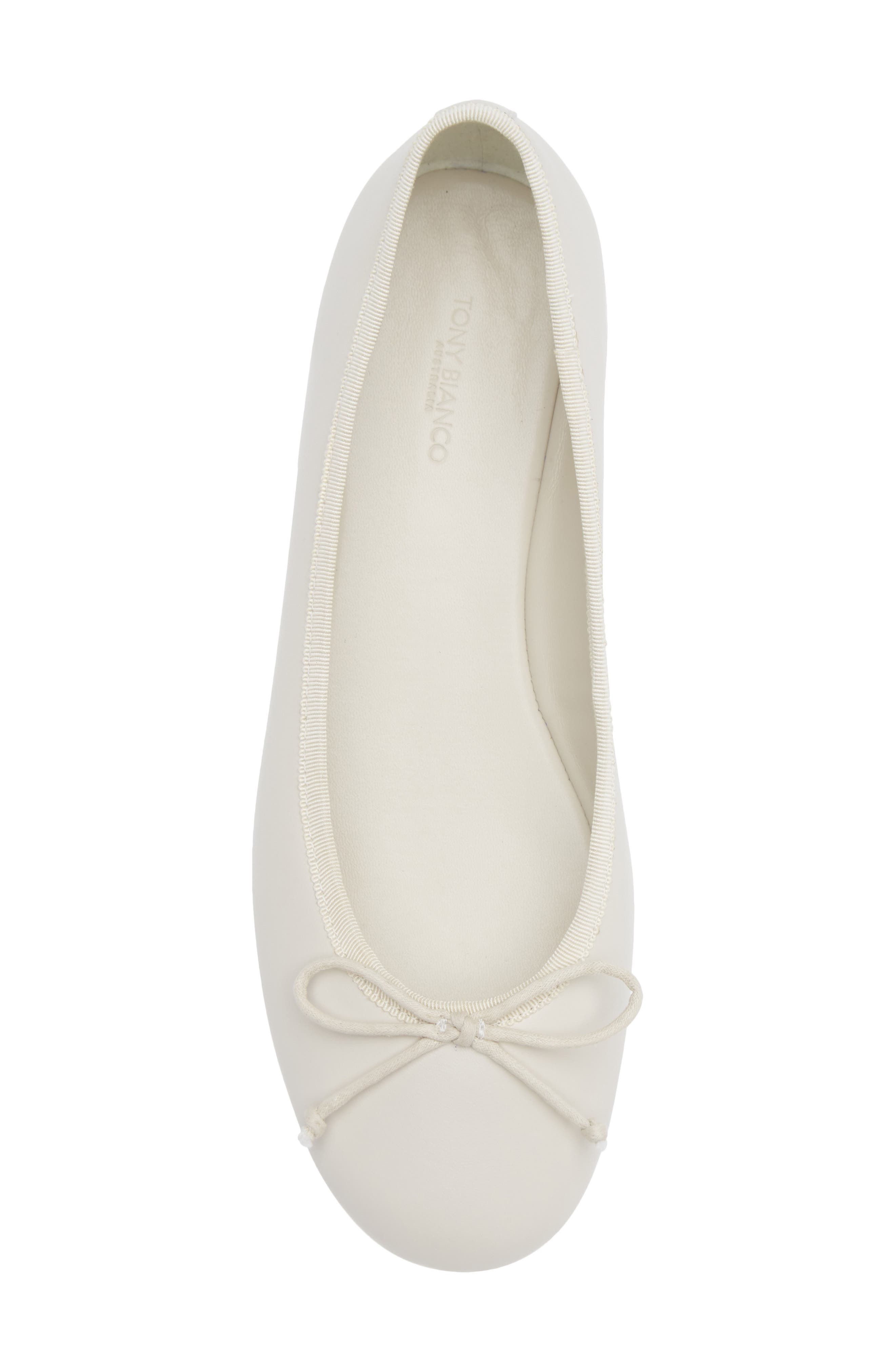 Comma Ballet Flat, Alternate, color, DOVE NAPPA