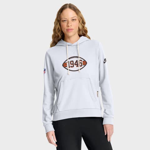 Women's Nike White Cleveland Browns Throwback Sideline Standard Issue Dri-FIT Hoodie