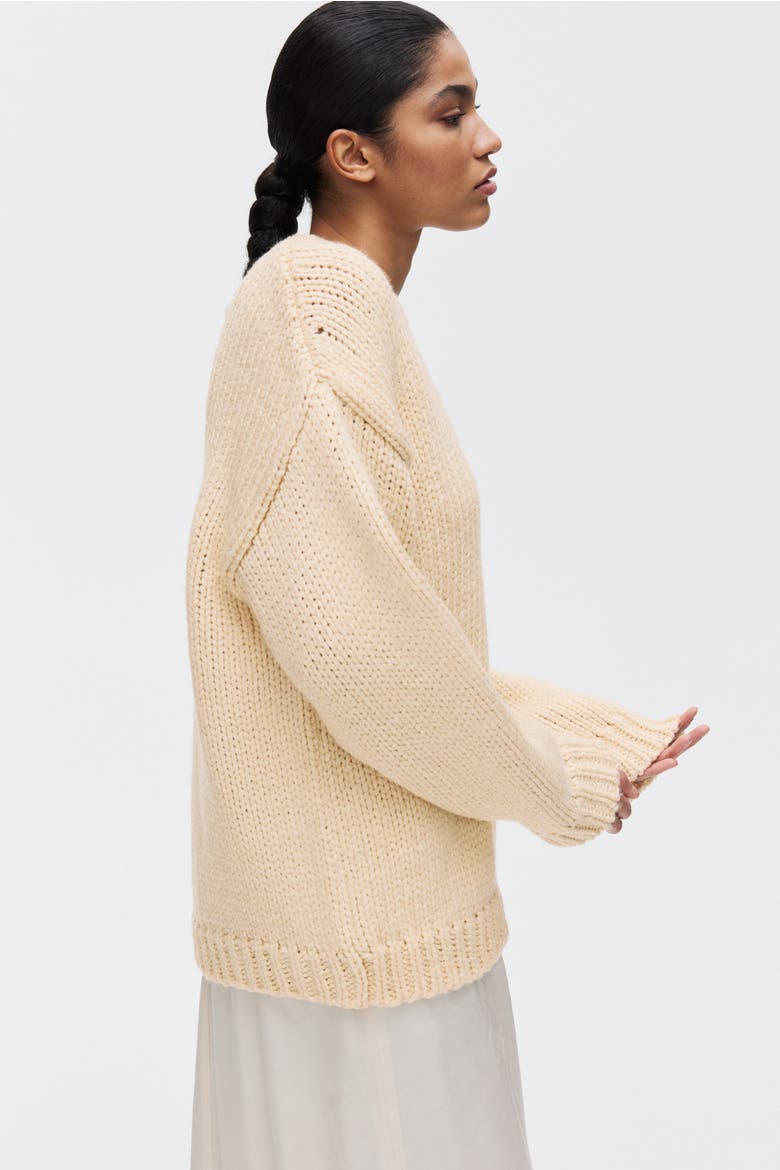 Knitted V-neck Jumper, Alternate, color, Butter yellow