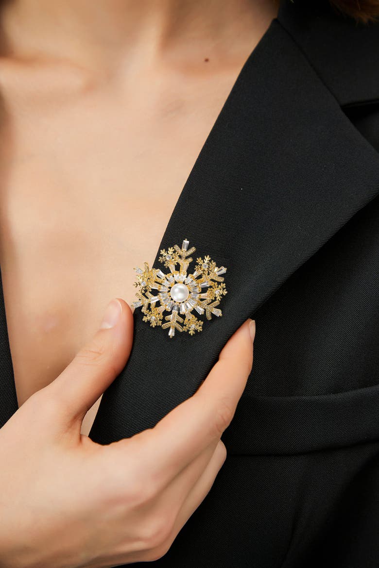 Pavé Cubic Zirconia and Freshwater Pearl Snowflake Multi Way Brooch Pendant, Alternate, color, Gold