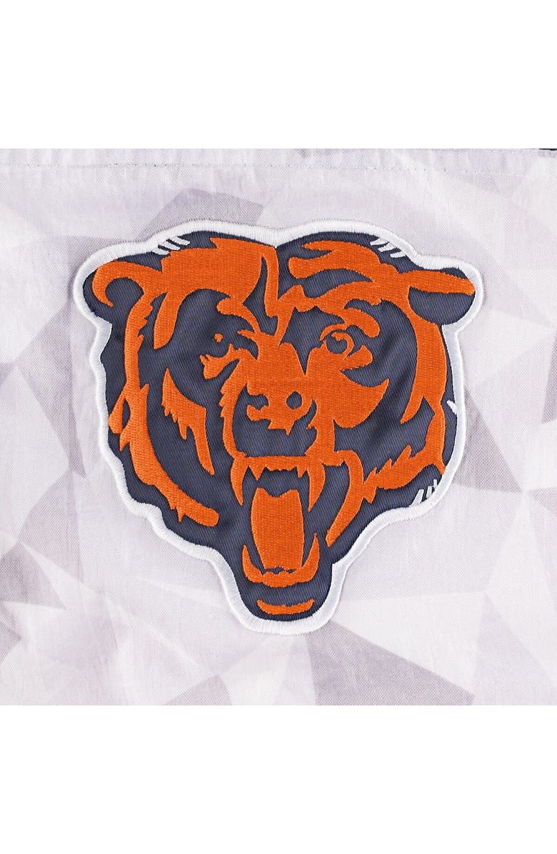 STARTER Men's Starter White/Navy Chicago Bears Thursday Night Gridiron Raglan Half-Zip Hooded Jacket, Alternate, color, White