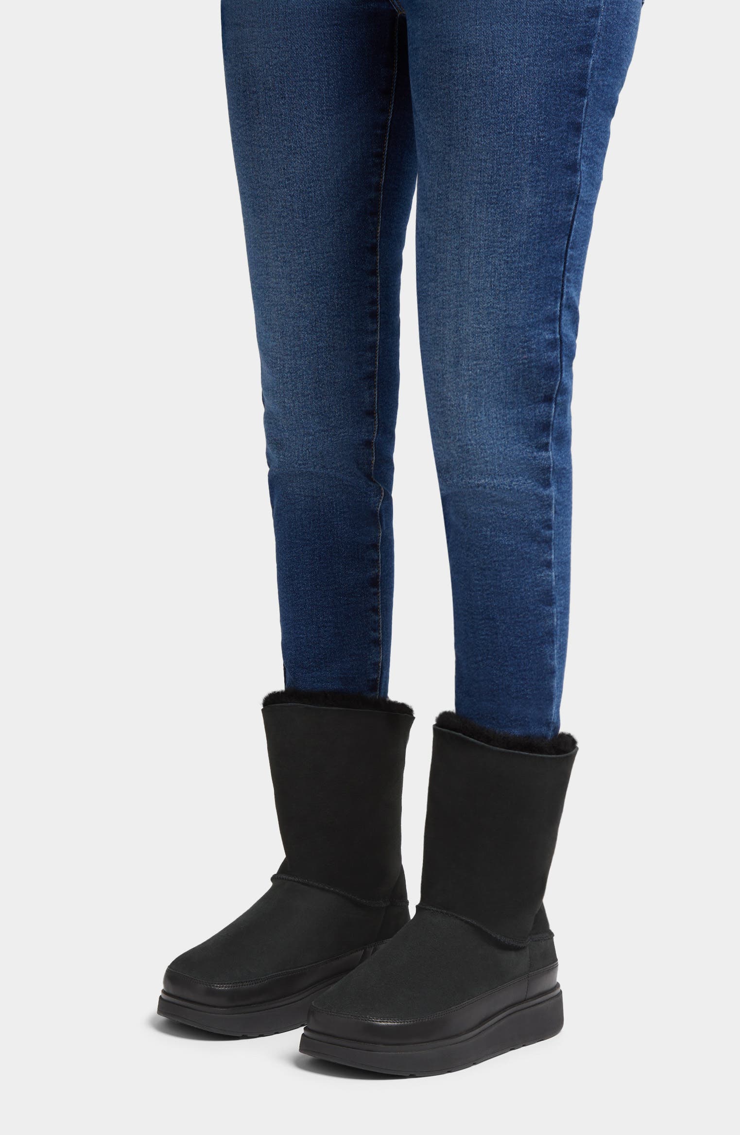 FitFlop Gen Genuine Shearling Boot, Alternate, color, All Black